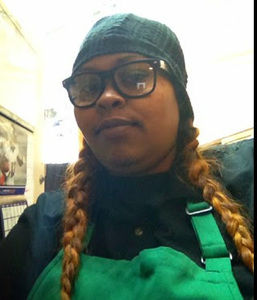 Meet your Posher, Traci